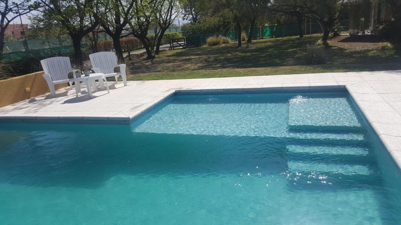 Casa 6 A Malibu 3Km Del Aeropuerto Podes Dejar Tu Auto Villa Allende Buitenkant foto