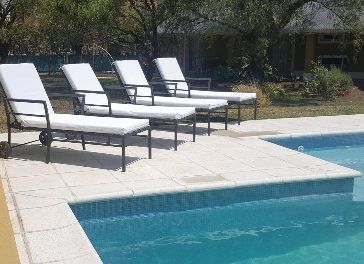 Casa 6 A Malibu 3Km Del Aeropuerto Podes Dejar Tu Auto Villa Allende Buitenkant foto